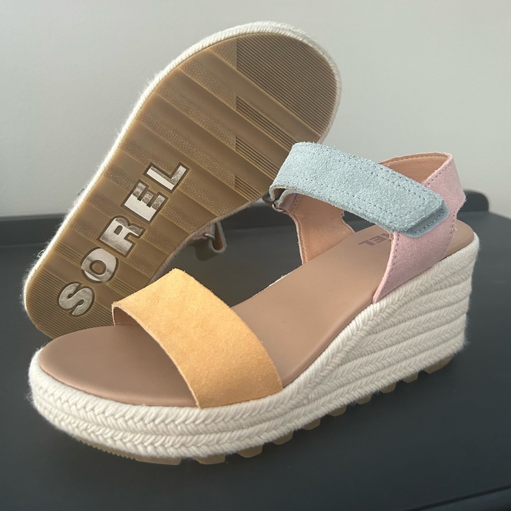 SOREL Cameron Women’s Leather Suede Wedge Ankle Strap Sandals in Size 6.5